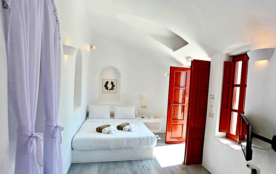 Oia Mare Villas
